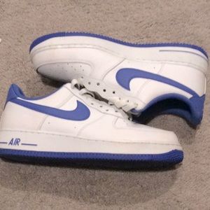 NIKE Air Force 1 lows white and blue